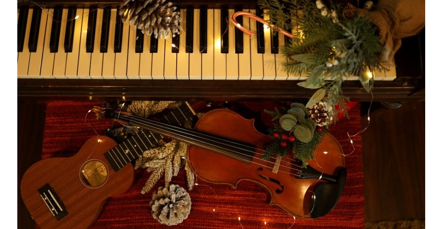 10 músicas fáceis de Natal para piano, guitarra, trompete e mais!