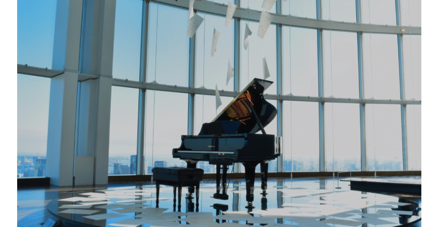 Piano vertical vs piano de cauda: qual escolher?